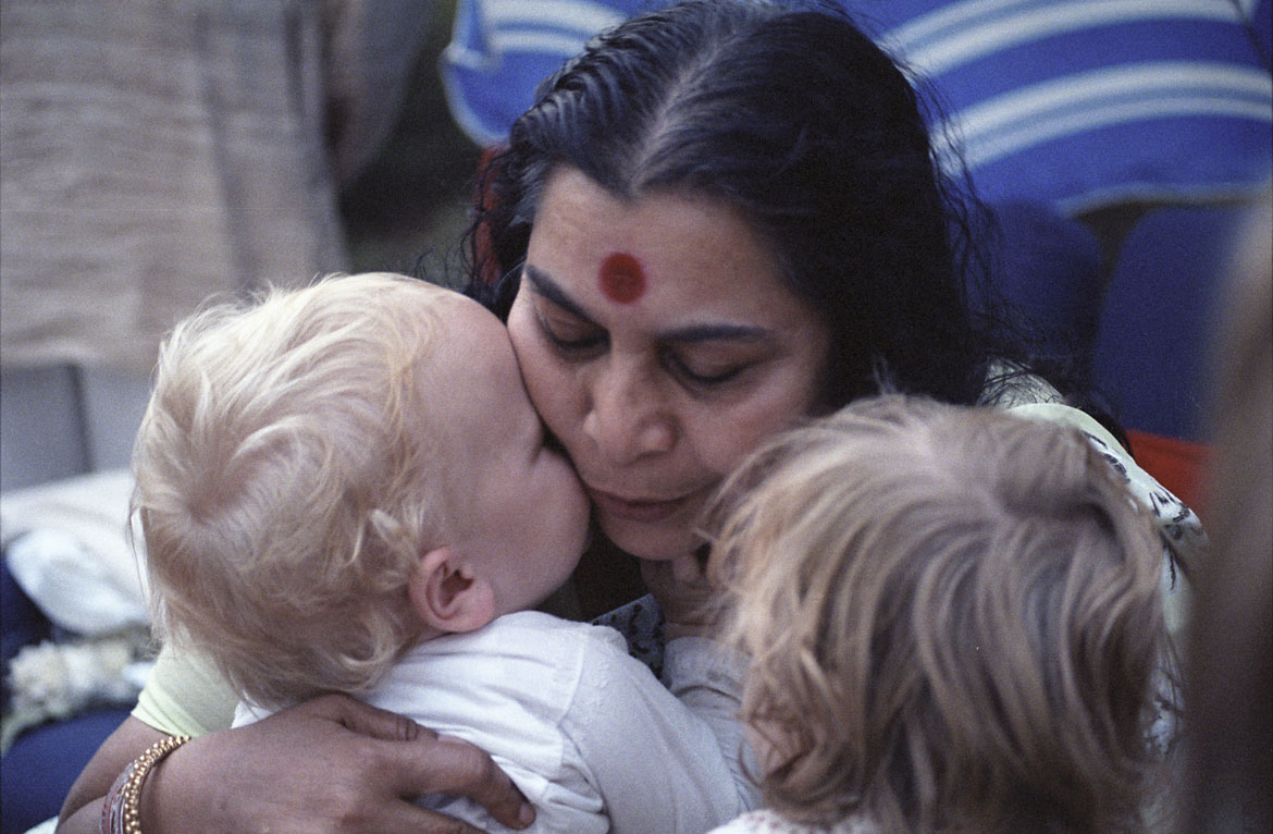 MahaSamadhi Day on Livestream from Cabella