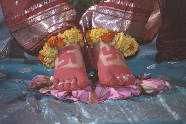 “The photograph of My Feet has My coefficient.”