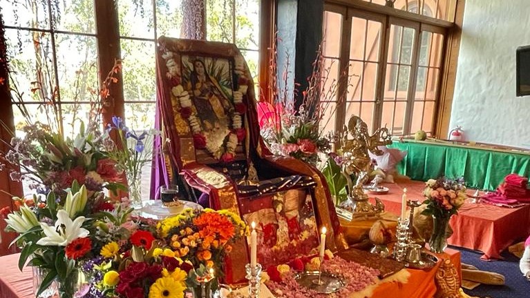 9th Night of Navaratri – Navami Tuesday 4th October 2022